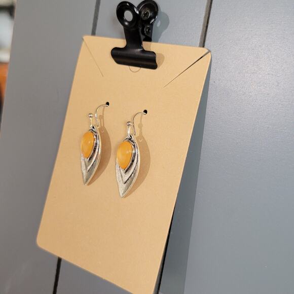 Amber Orange Cabochon Teardrop Dangle Earrings Silver Tone Leaf w/ Gift Bag - Picture 3 of 7